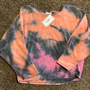 Tie dye color long sleeve size m